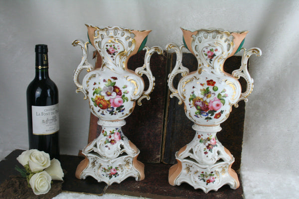 PAIR Exclusive old paris porcelain gout de petit floral decor 19thc French