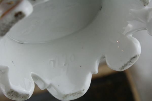 St henry porcelain vase
