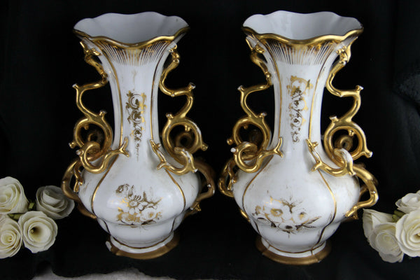 PAIR antique Vieux Paris Porcelain Vases 1900 French romantic