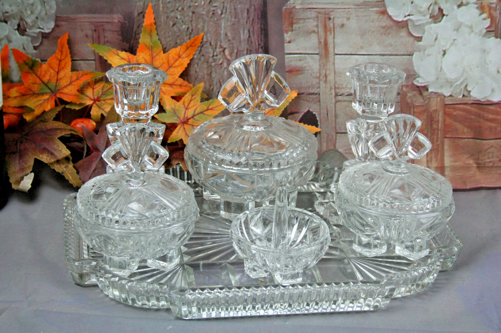 Vintage French pressed glass dressing table set including candlesticks | FF-Antiques Vintage French pressed glass dressing table set including candlesticks | FF-Antiques