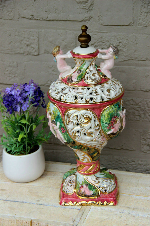 Vintage italian Capodimonte porcelain putti angels Vase 1960
