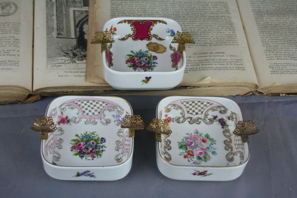 Set of 3 French limoges porcelain ashtrays marked floral