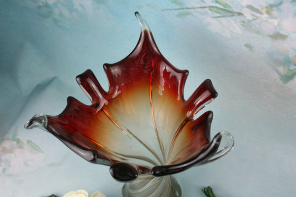 Mid-century Murano Glass vase with leaf rim