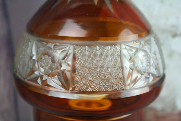 Belgian Glass cutted Crystal lamp very detailed cutting lamp