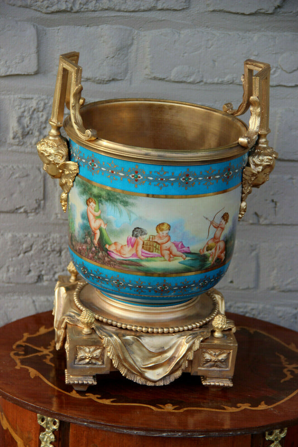 French sevres porcelain putti angel romantic bronze frame jardiniere planter n2