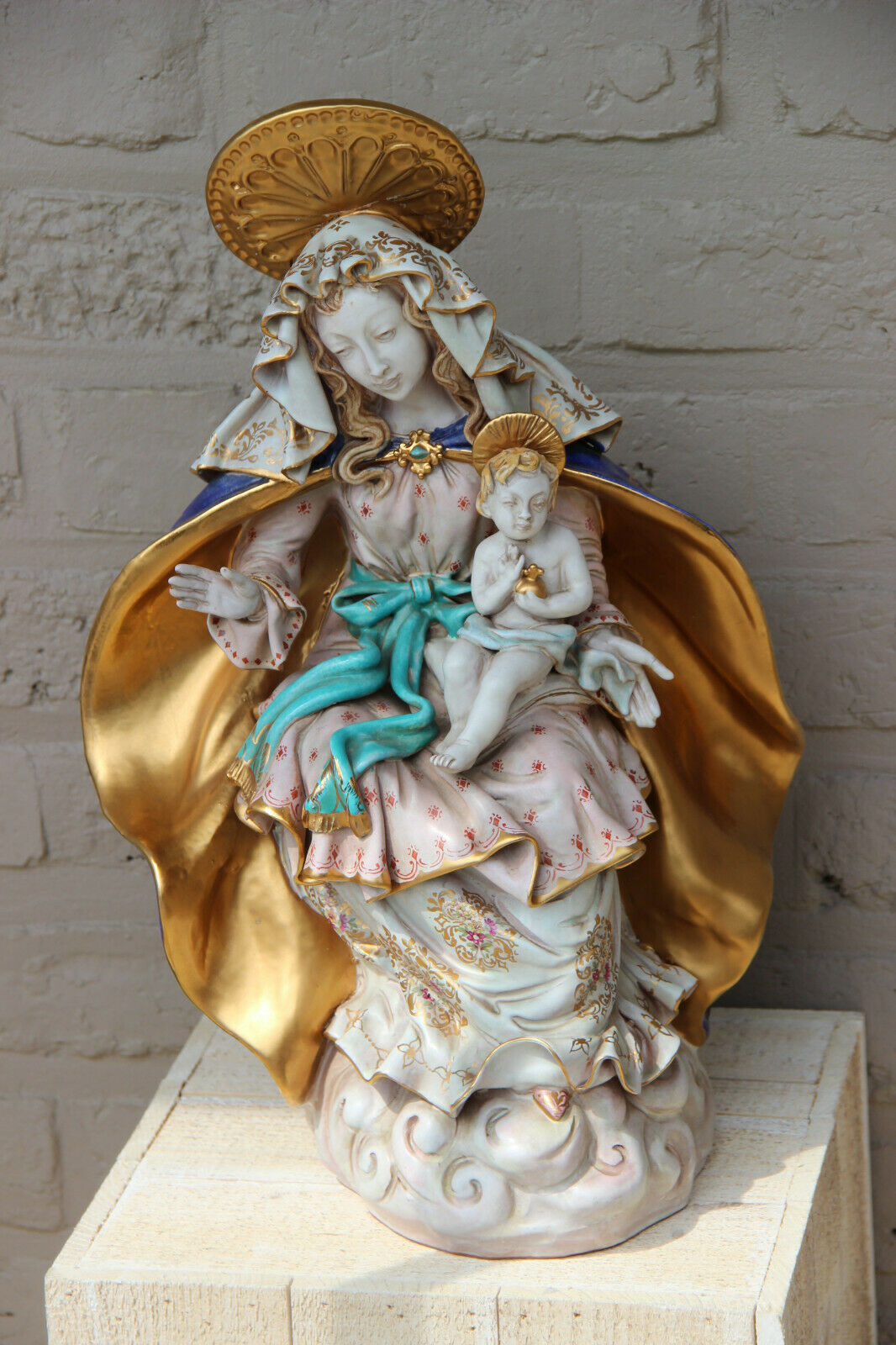 Madonna and Child Italian Statue