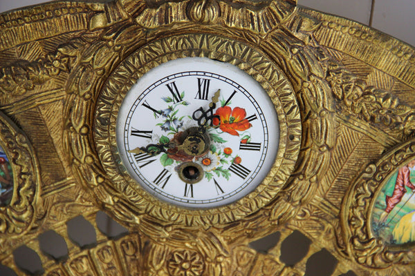 Unusual Bronze porcelain plaque medaillon victorian scene Clock fan form 1960