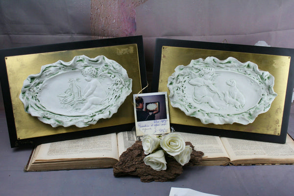 Beautiful PAIR Porcelain bisque frame plaques  gianni Visentin sculpture signed