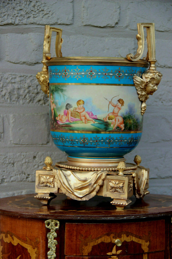 French sevres porcelain putti angel romantic bronze frame jardiniere planter n2