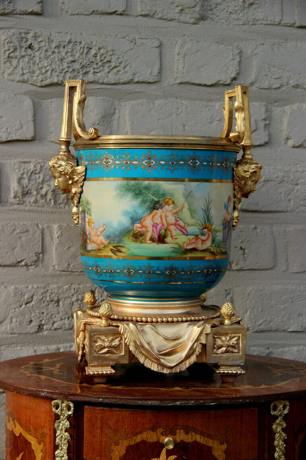 French sevres porcelain putti angel romantic bronze frame jardiniere planter n2