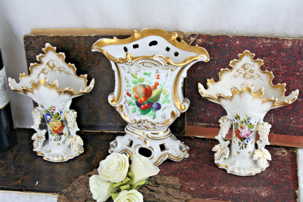 cvvcvAntique french Vieux paris porcelain set vases fruits floral 1925