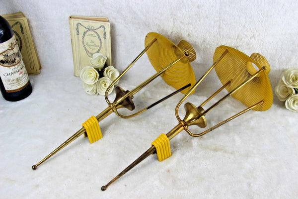 PAIR Retro wall lights sconces mategot for Maison ARLUS 1950's yellow