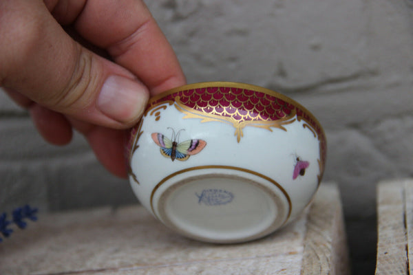 Herend Hungary Hand Painted Porcelain Trinket Box  birds decor