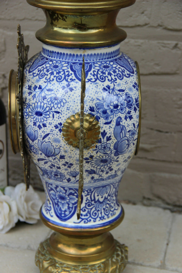 Huge DeLFT blue white pottery floral bird decor mantel clock