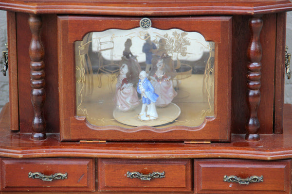 Vintage wood carved Jewelry box music dancing trio figurines moving 1970s