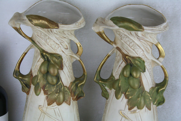 Antique Pair of Royal Dux porcelain vases Art Nouveau Bohemia 1900