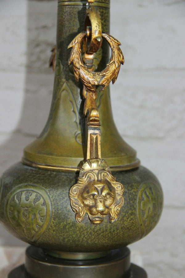 Antique French 1930s Brass metal Lion head Table lamp
