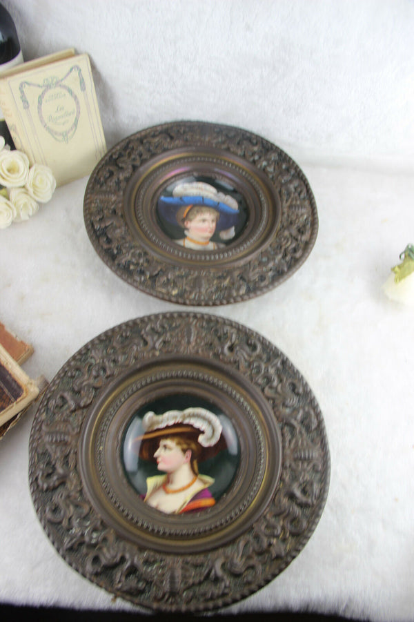 PAIR french Metal embossed limoges Porcelain plate lady portrait painting 1950'