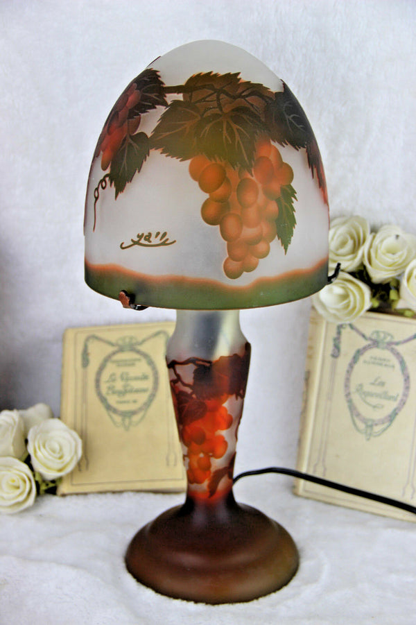Gorgeous GLASS paste Grapes floral pate de verre table lamp attr. GALLE marked