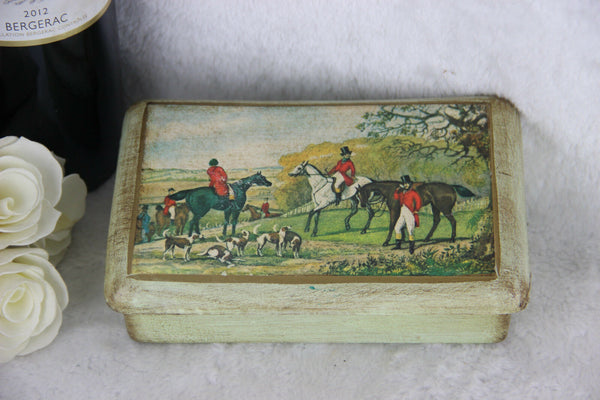 Vintage 80's French butter dish faience Serving ceramic hunting dogs scene