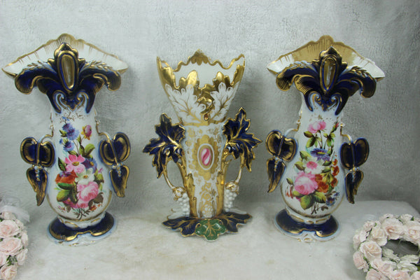 Antique French vieux paris porcelain set 3 Vases floral decor 1900