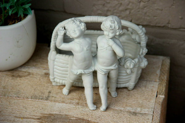 Small German bisque porcelain statue vase planter romantic young couple putti