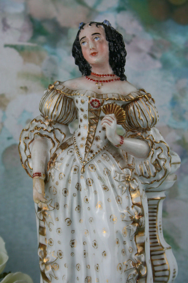 Rare Pair Vieux Paris vieux bruxelles  Porcelain Marquis MArquise figurines