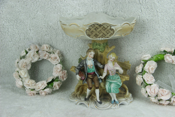 Capodimonte porcelain centerpiece bowl coupe boy girl group