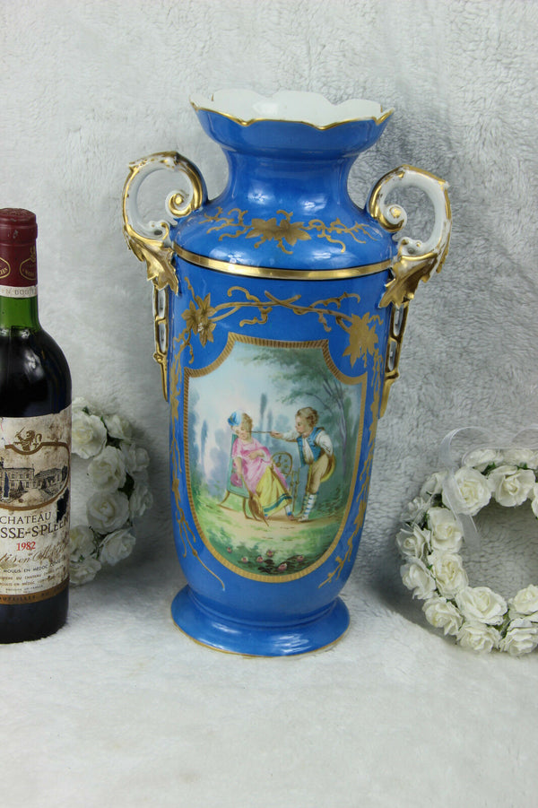 Antique French 19thc vase Vieux paris porcelain sevres blue colour romantic