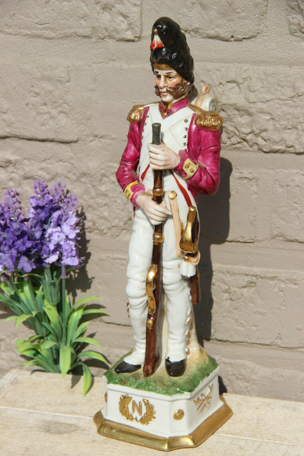 Italian capodimonte porcelain napoleon officer soldier figurine statue