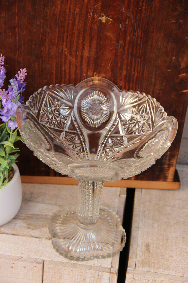 French vintage Crystal glass clear cut centerpiece fruit bowl