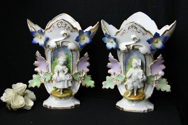 PAIR antique french XIX Century Vieux paris porcelain cornet vases figurines