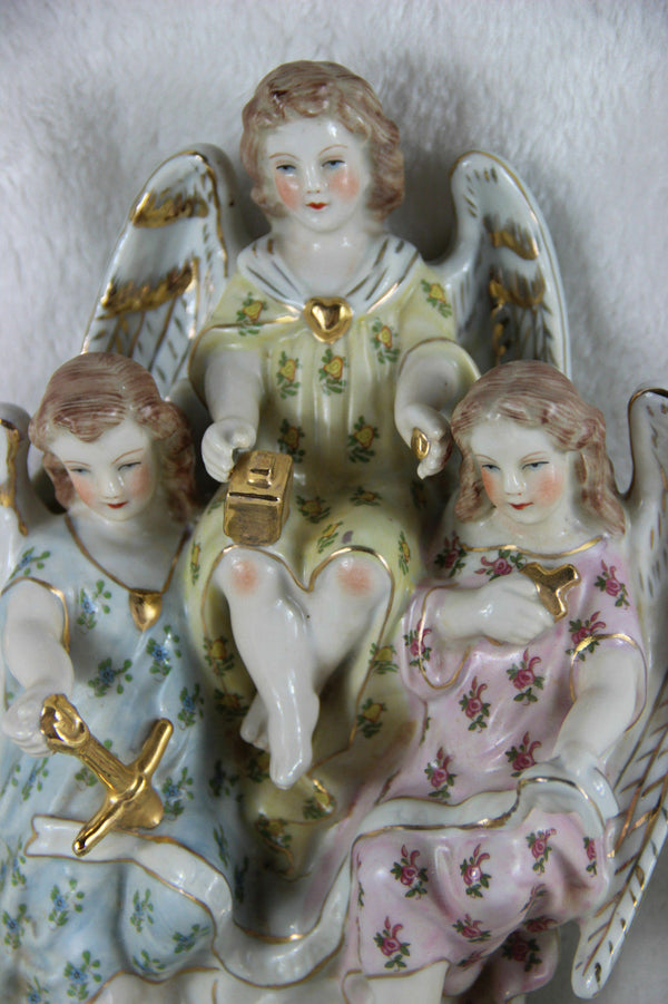 Religious Porcelain Group angels holy water font