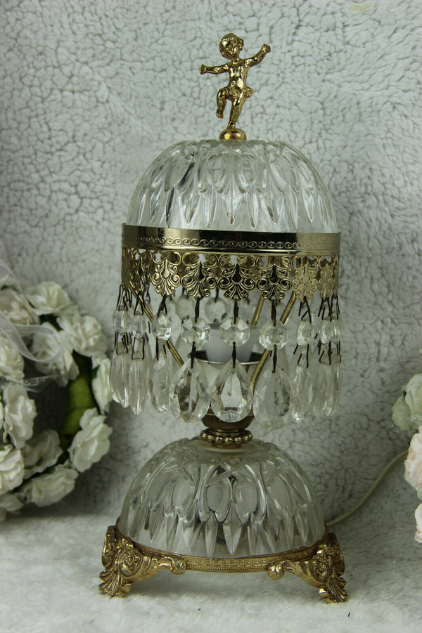 French vintage 1970 Glass brass putti figurine table lamp pendants drops
