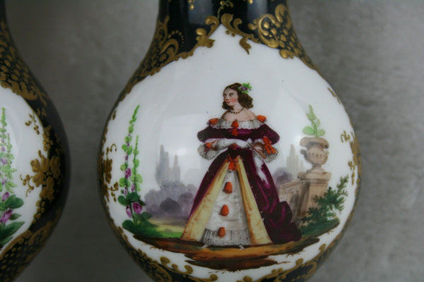 RARE!! Antique 19thC Vieux paris porcelain black fond vases aristrocat couple