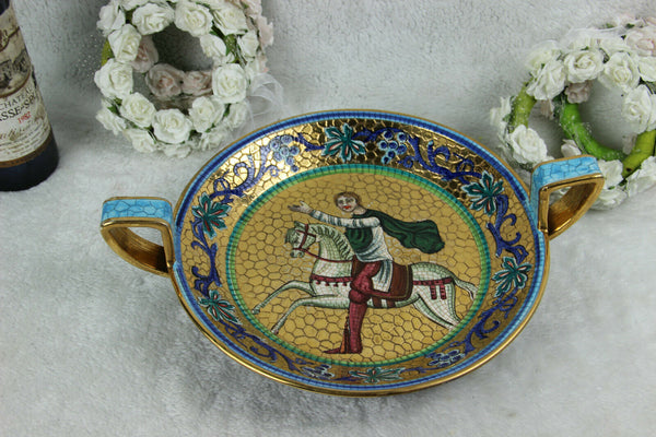 Vintage italian DERUTA marked porcelain Centerpiece coupe bowl horse rider