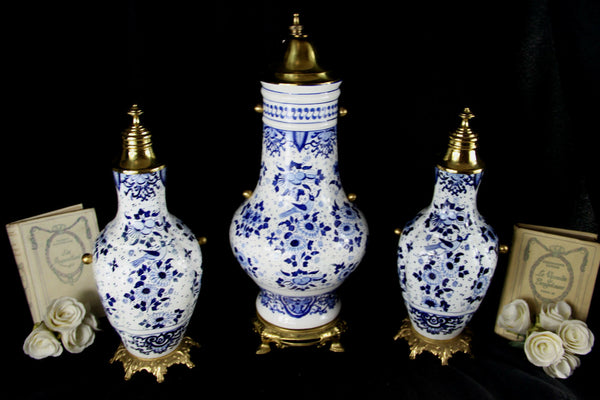 Holland Delft blue white pottery birds floral Vases Urns Mantel set 1950's