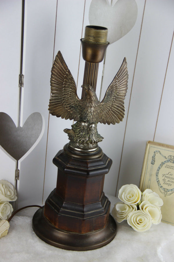 USA vintage marked Loevsky American eagle metal wood table lamp 1970's