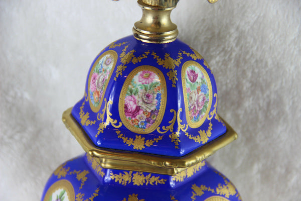 Gorgeous Rare French Antique Table lamp in sevres porcelain putti floral