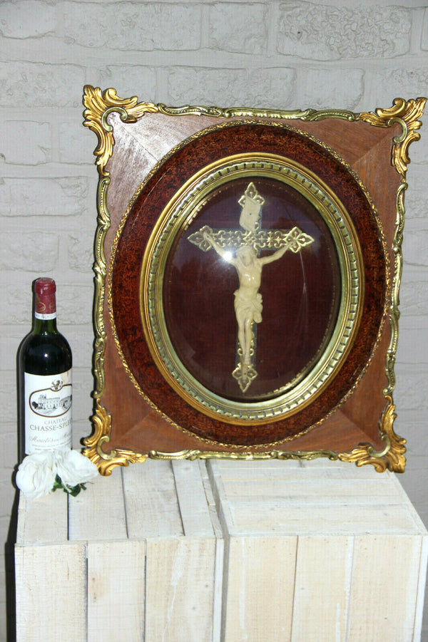 Large French religious Crucifix Cross Behind globe Framed 1950 Religious