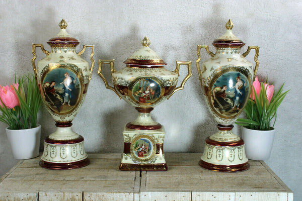 Gorgeous antique Vienna porcelain mantel Set vases centerpiece victorian scene