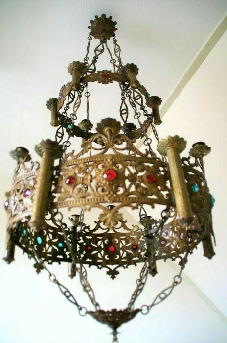 Antique church neo gothic brass religious chandelier candle holder Lam