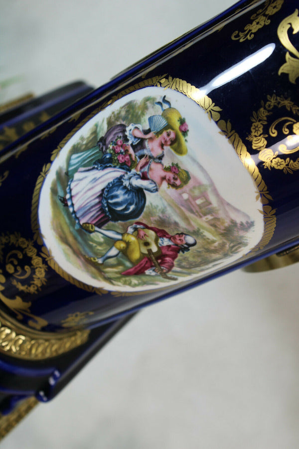 Vintage italian alfa porcelain marked table clock romantic scene