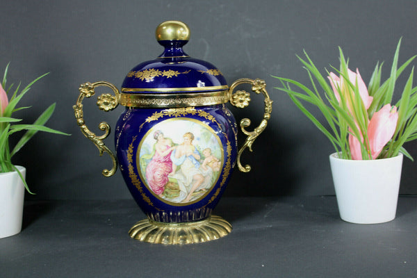 vintage limoges cobalt blue porcelain lidded bonbonniere box romantic