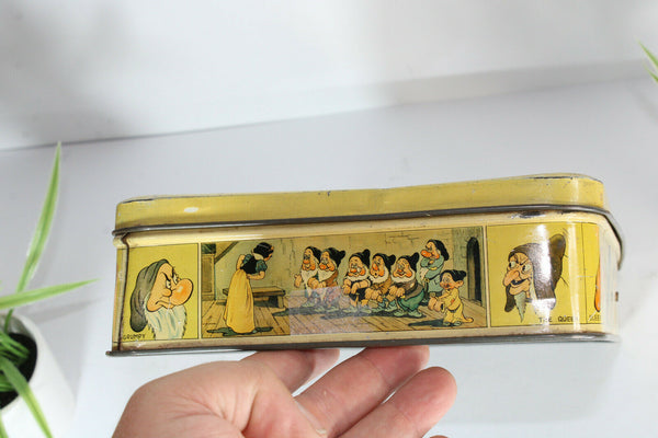 Rare Walt Disney Biscuit Tin box Snow White  Dwarfs  1930 belgian Disneyana