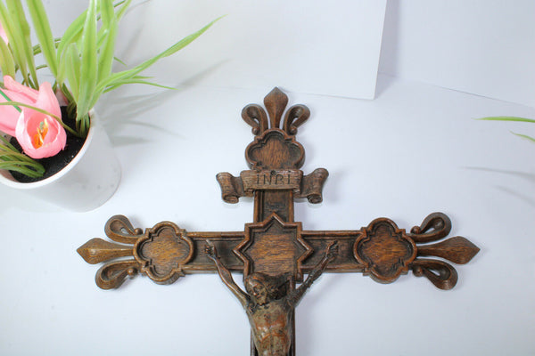 Antique 19thc neo gothic wood carved crucifix cross religious rare