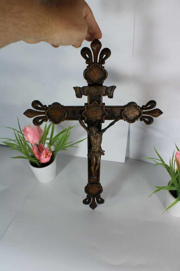 Antique 19thc neo gothic wood carved crucifix cross religious rare