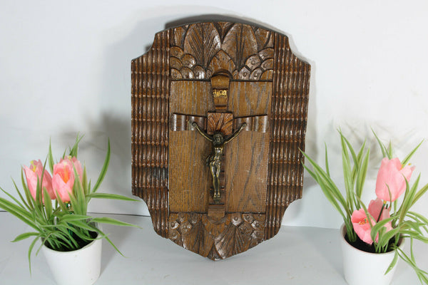 Vintage wood plaque With crucifix religious