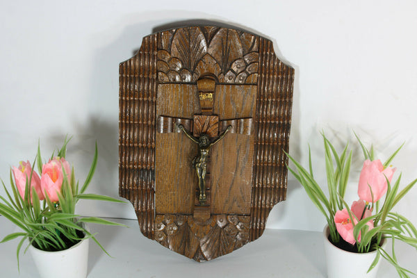 Vintage wood plaque With crucifix religious