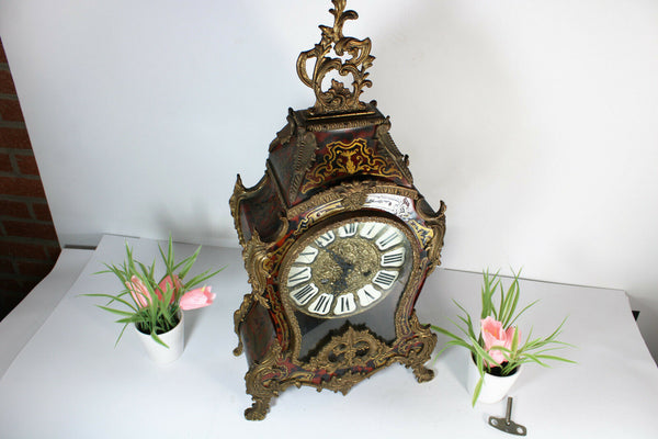 Large Boulle mantel clock inlay decor caryatid head